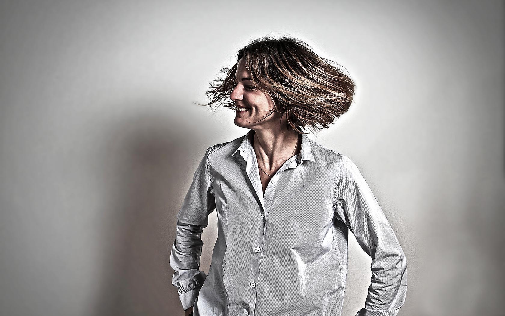 Foto Frau Model Studio Haare Motion