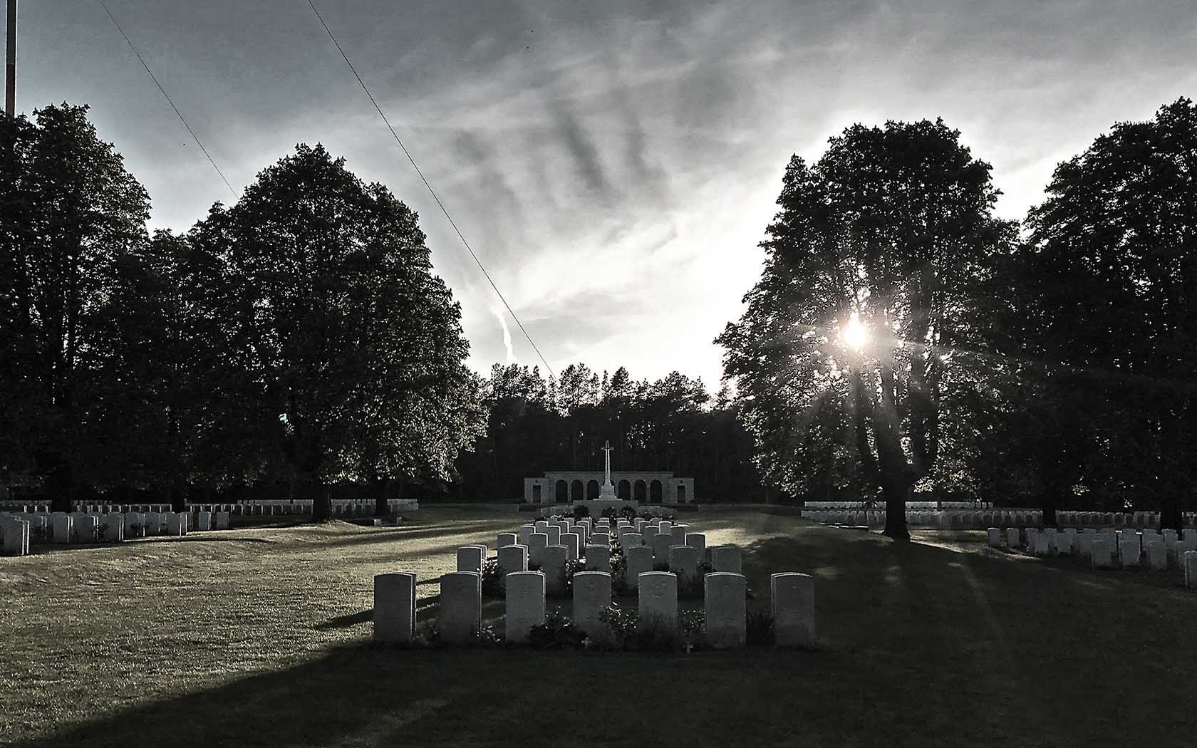 Foto Berlin War Cemetery Britischer Soldatenfriedhof Heerstraße